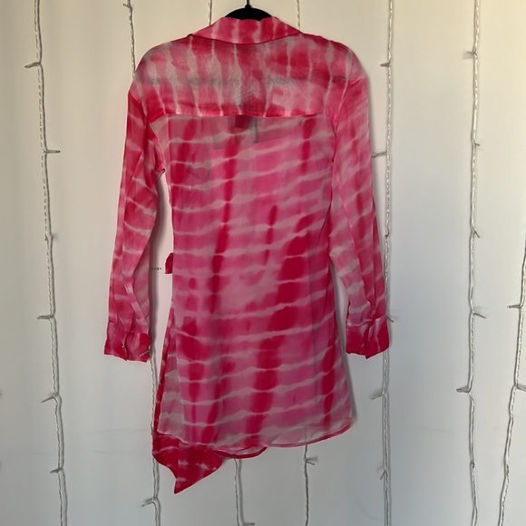 h:ours Jaqi Wrap Dress in Fuchsia Tie Dye Small - Picture 6 of 8